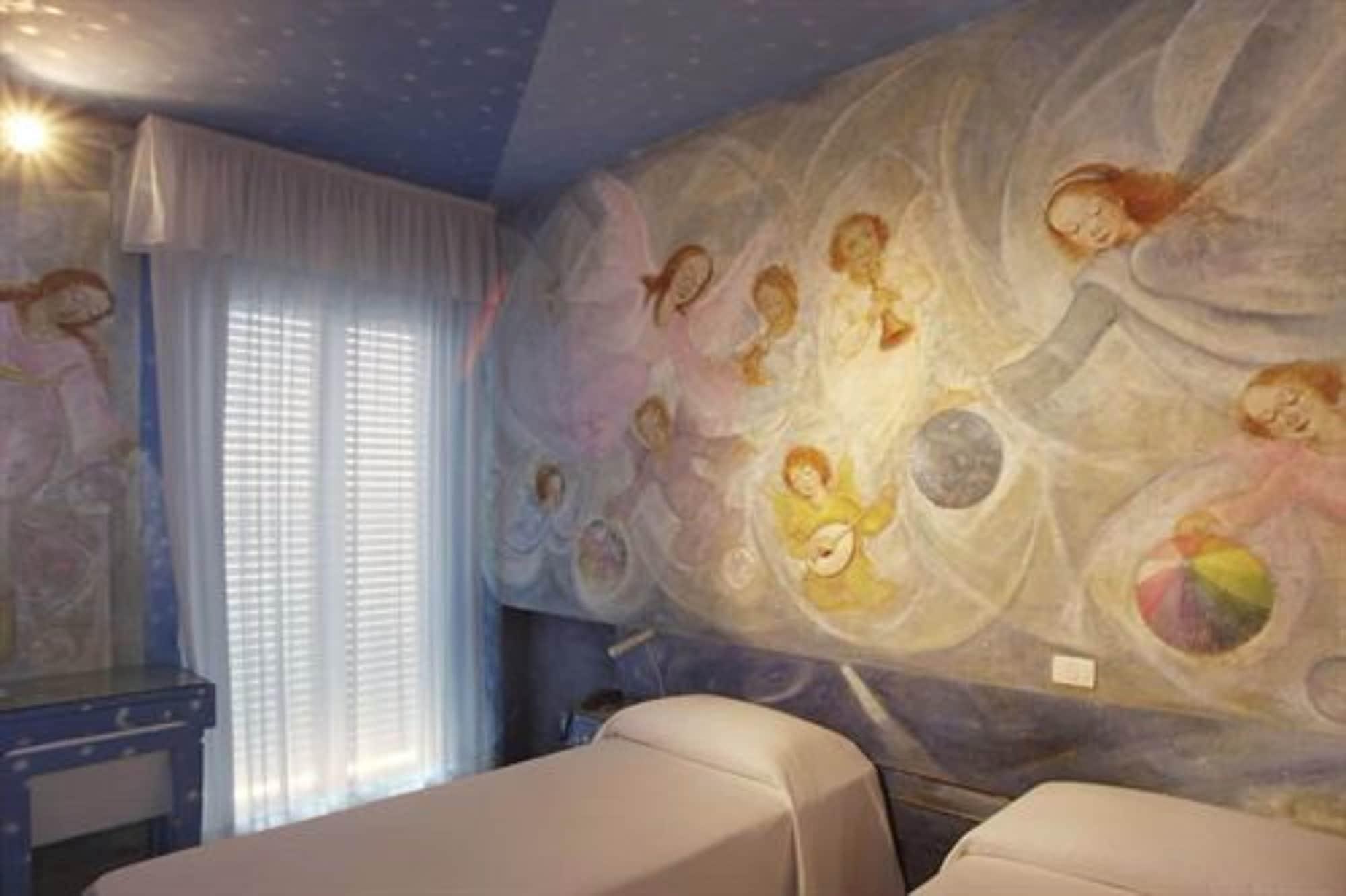 Hotel Alexander Museum Palace Πέζαρο Εξωτερικό φωτογραφία